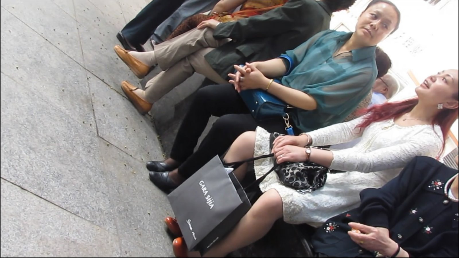 streetsnapshoep[00 01 16][20181210 195747 0]